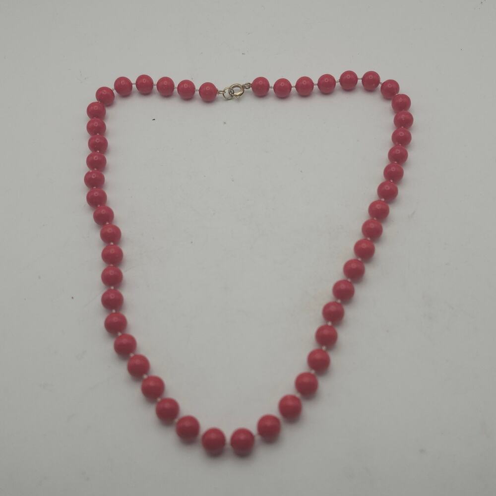 Red Coral Color Beaded‎ Necklace 18 Inch Round Plastic Knotted Spring Ring Clasp